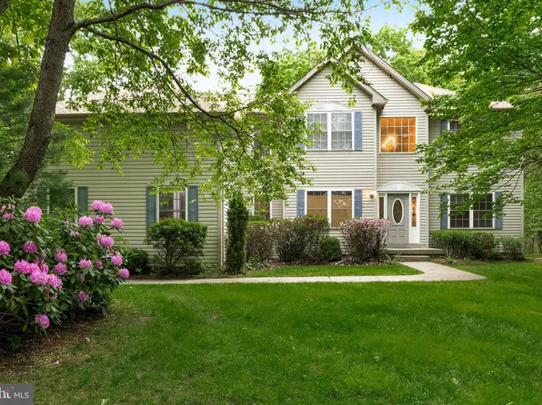 7 Georgia Okeefe Way, Marlton, NJ 08053