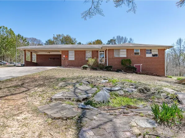 3929 Perry Ln, Flowery Branch, GA 30542