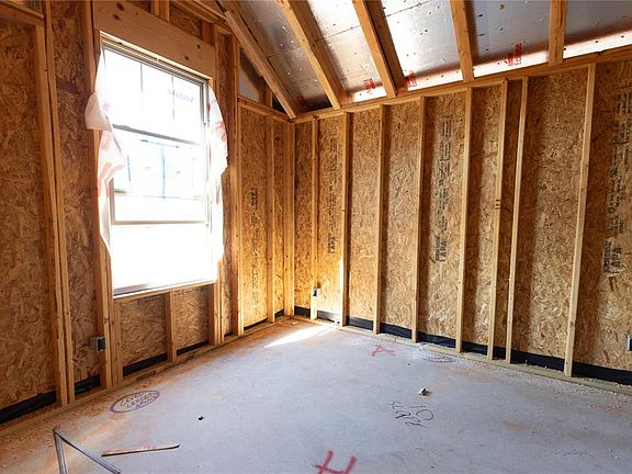 3rd image of 12525 SW 30th St