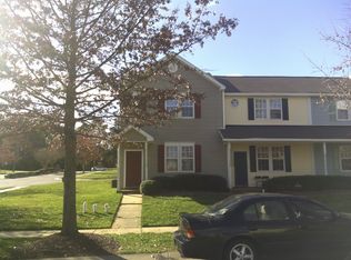 301 Commons Dr, Holly Springs, NC 27540