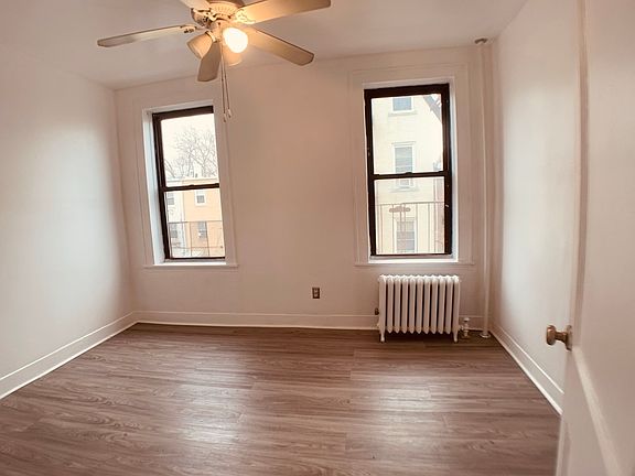 5th image of 21-43 27th St #3CC