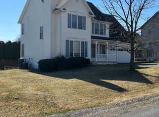 101 Clemson Dr, Falling Waters, WV 25419