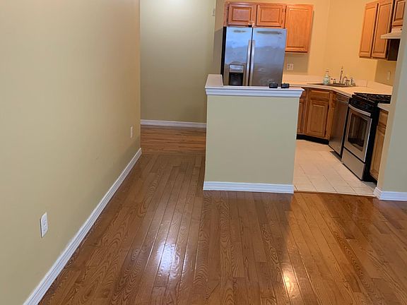 Leaving room and Kitchen