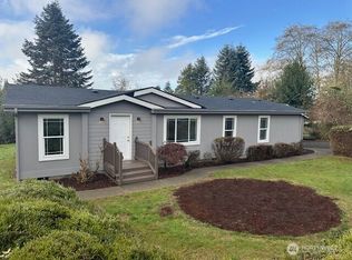 307 E State Route 4, Cathlamet, WA 98612