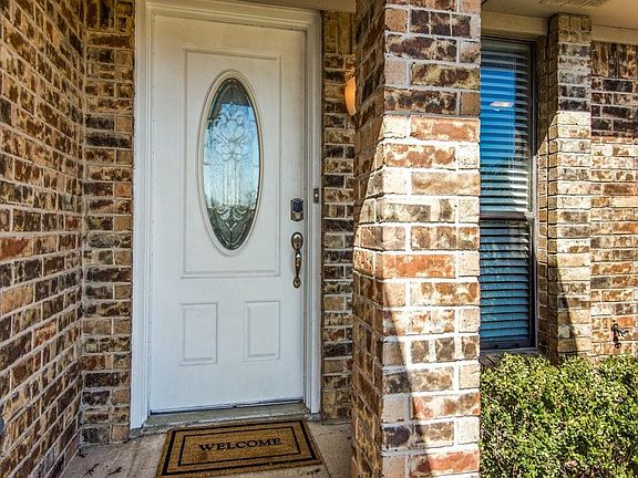 Secure access via lock code.