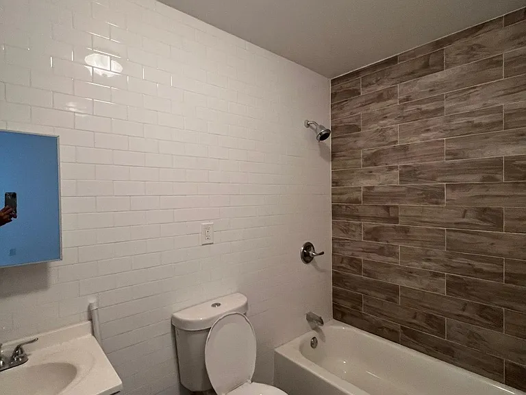 763 Home St #2 — Photo 7
