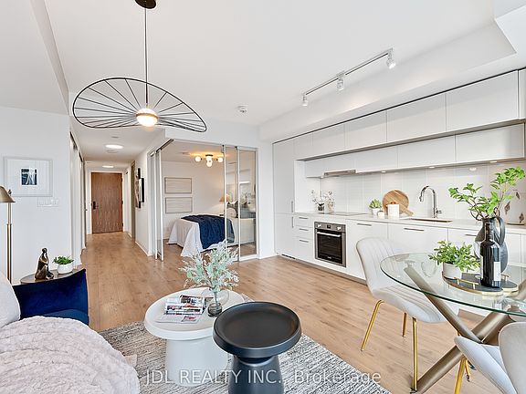 5th image of 99 Foxbar Rd #1001