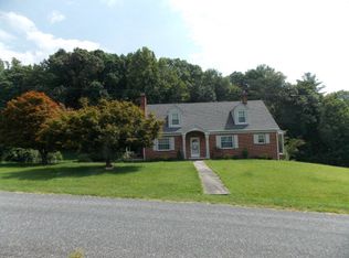 326 Legion Dr, North Wilkesboro, NC 28659