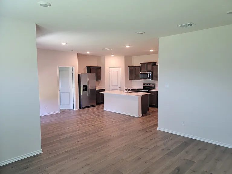 1216 Riverbrook Ln — Photo 13