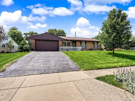 2nd image of 240 Orchard Hill Dr
