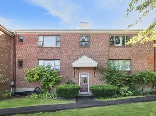 85 Norwood Ave #B, Newton, MA 02459