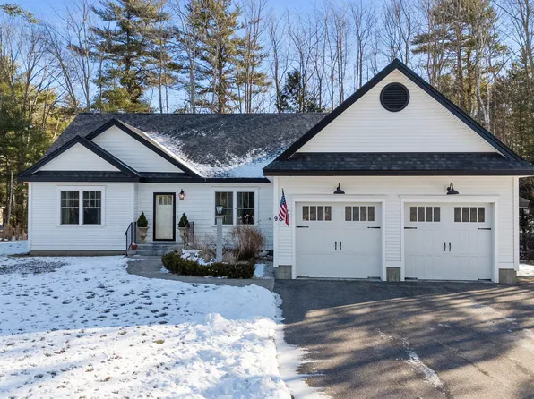 9 Blandings Way, Biddeford, ME 04005