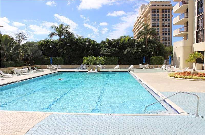 1st image of 600 Biltmore Way APT 203
