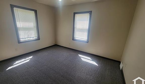5th image of 1450 Newton St