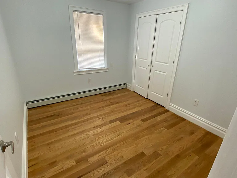 422 Saint Lawrence Ave #2 — Photo 15