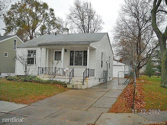 Hazelhurst Front