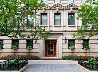 2912 N Commonwealth Ave APT 12E, Chicago, IL 60657