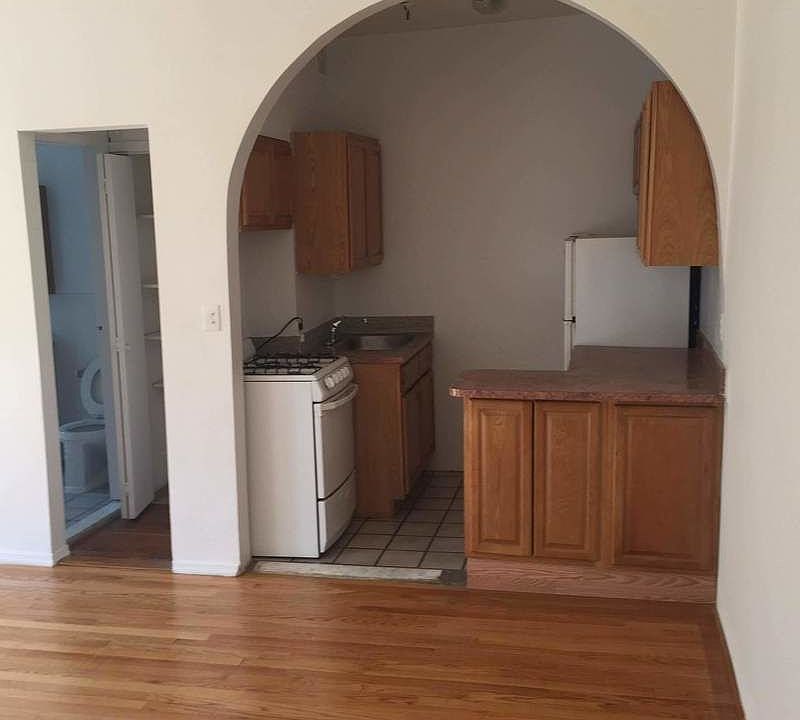 2nd image of 11940 Union Tpke APT 6B