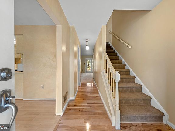 3rd image of 10365 Granite Creek Ln