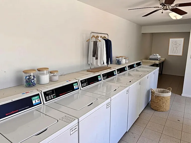 2124 Burton Dr #130 — Photo 7