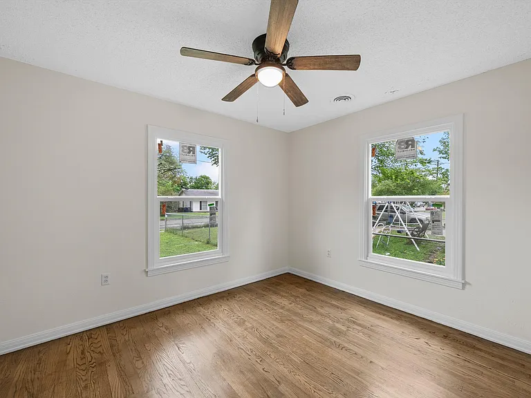 3621 Gorman Ave — Photo 17