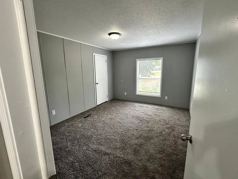 7874 State Highway 395 — Photo 43