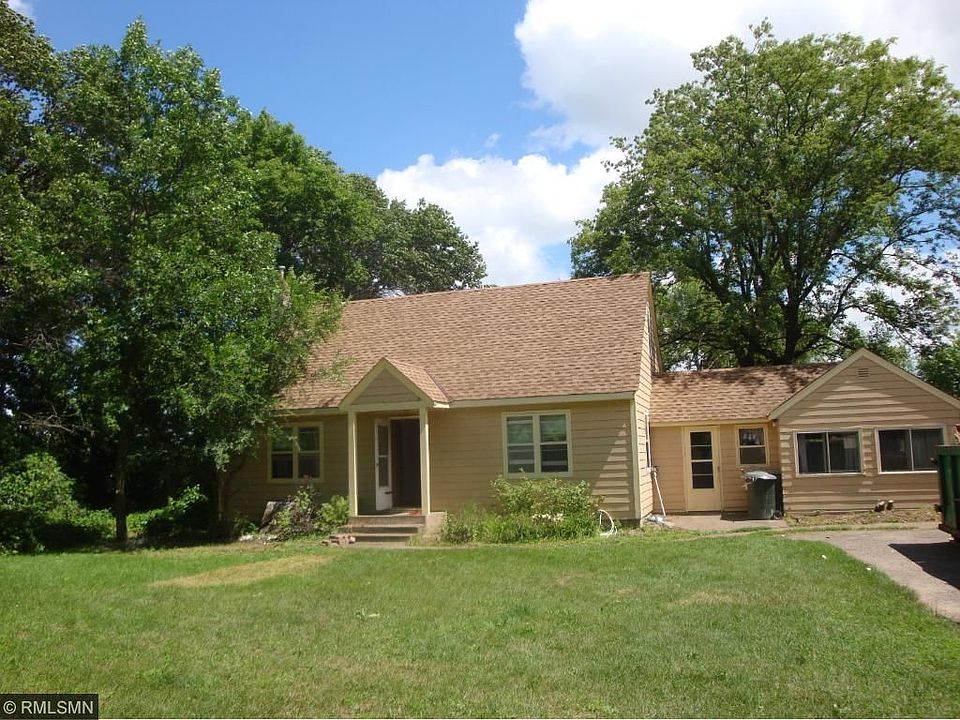 1st image of 18119 Kettle River Blvd NE