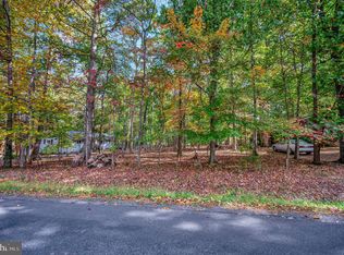 107 Gold Valley Rd, Locust Grove, VA 22508