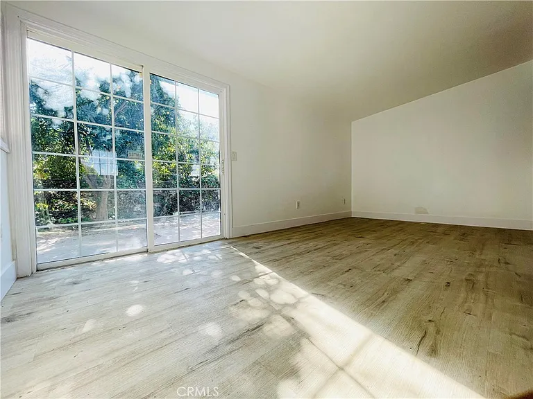 1852 Grier St — Photo 5