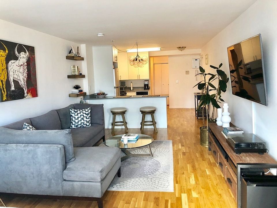 1st image of 395 S End Ave APT 19P