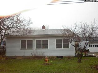 5576 Hickory St, Mentor On The Lake, OH 44060