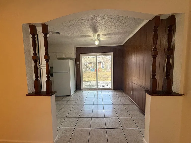 5735 Stiffkey Dr — Photo 11