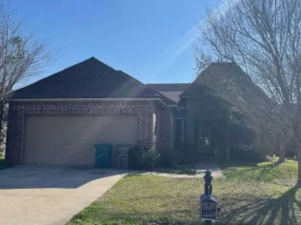 102 Newshire Dr, Broussard, LA 70518