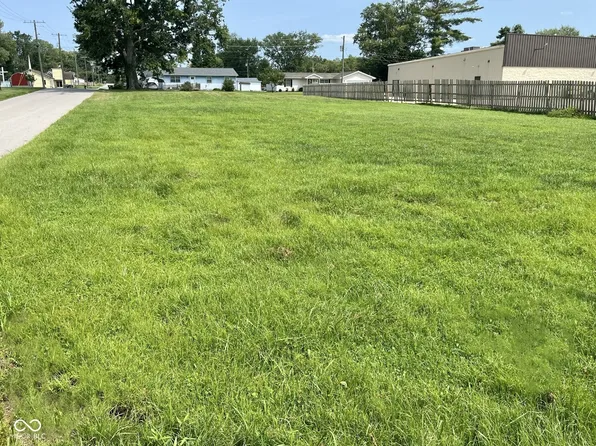 4969 W 1st St, Freetown, IN 47235