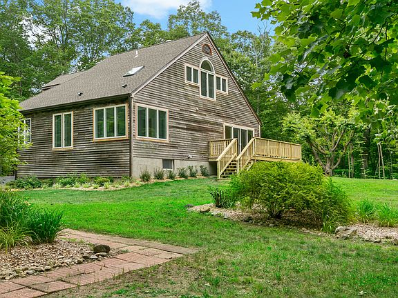 LindaH-16 Deer Hill 14.JPG