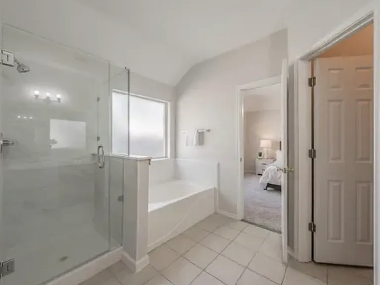804 Fox Run Trl — Photo 18