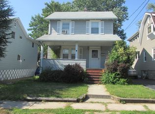 41 Blauvelt Ave, Bergenfield, NJ 07621