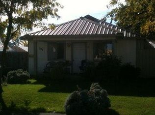 107 W Clark St, Medford, OR 97501