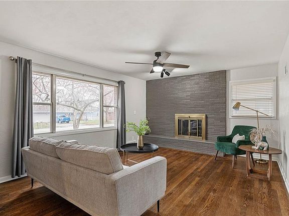 5th image of 3026 N 73rd St