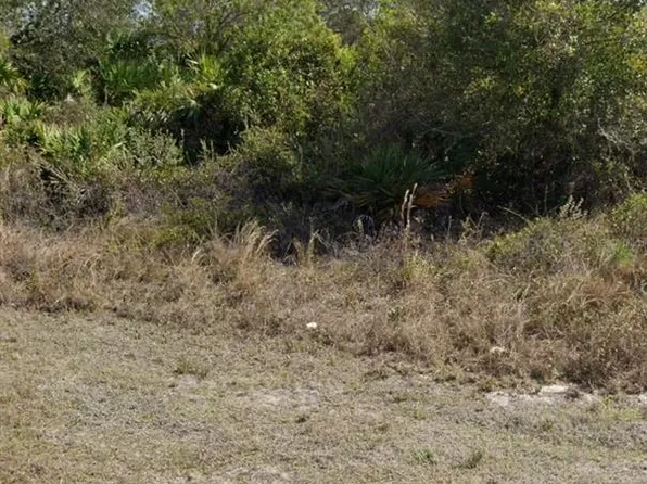 2507 33rd St SW #7, Lehigh Acres, FL 33976