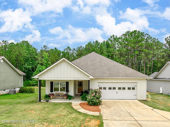 2nd image of 133 Magnolia Estates Dr