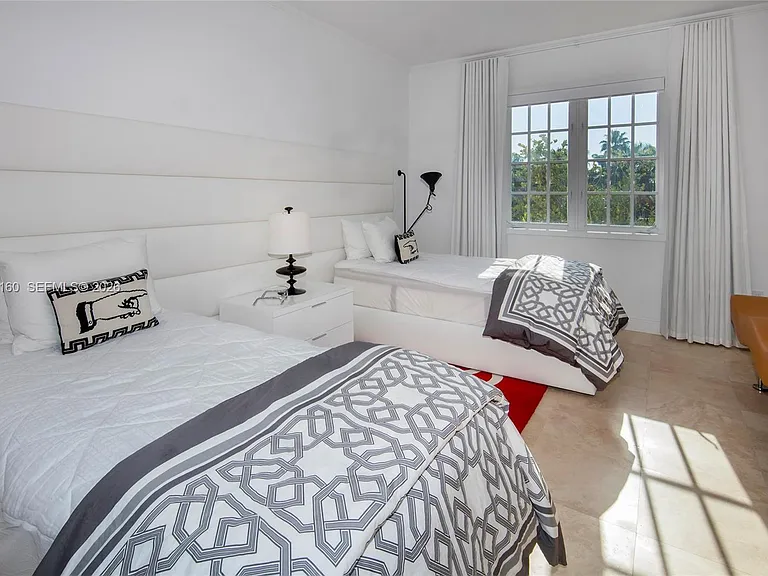 7938 Fisher Island Dr #D — Photo 18