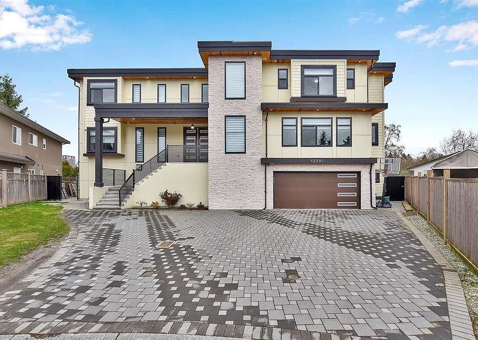 1st image of 13291 Melville Pl