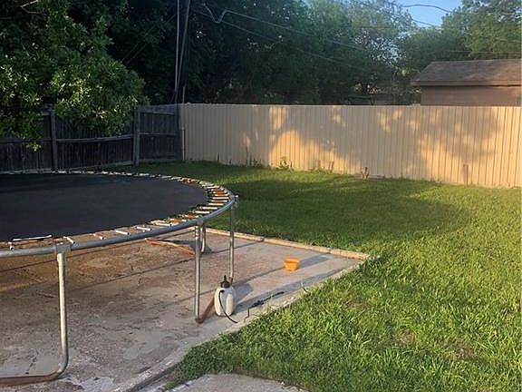 5th image of 14715 Green Valley Dr