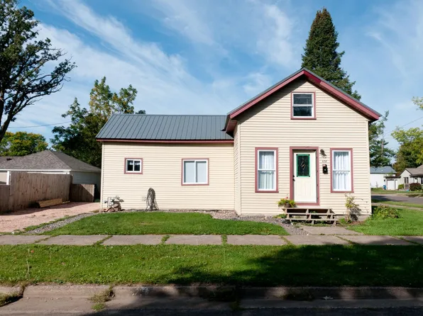 438 Nunn Ave, Rice Lake, WI 54868