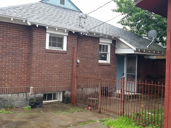 2nd image of 2629 E 1st Ave