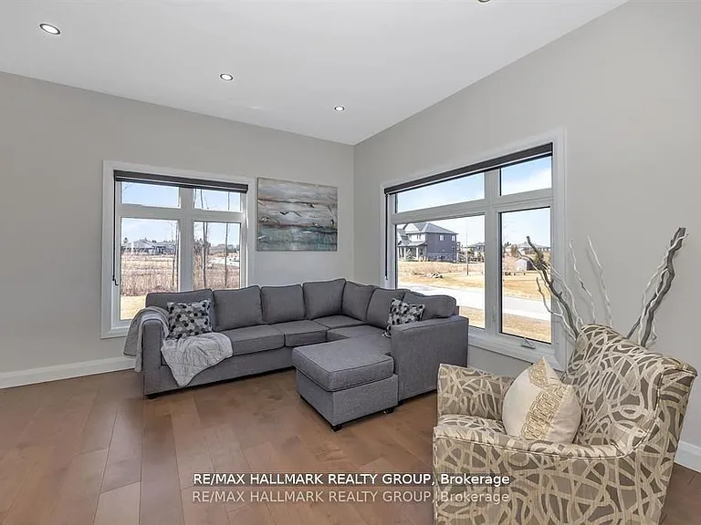 595 Shoreway Dr — Photo 9