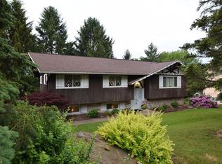 400 Shawnee Dr, Dover, OH 44622