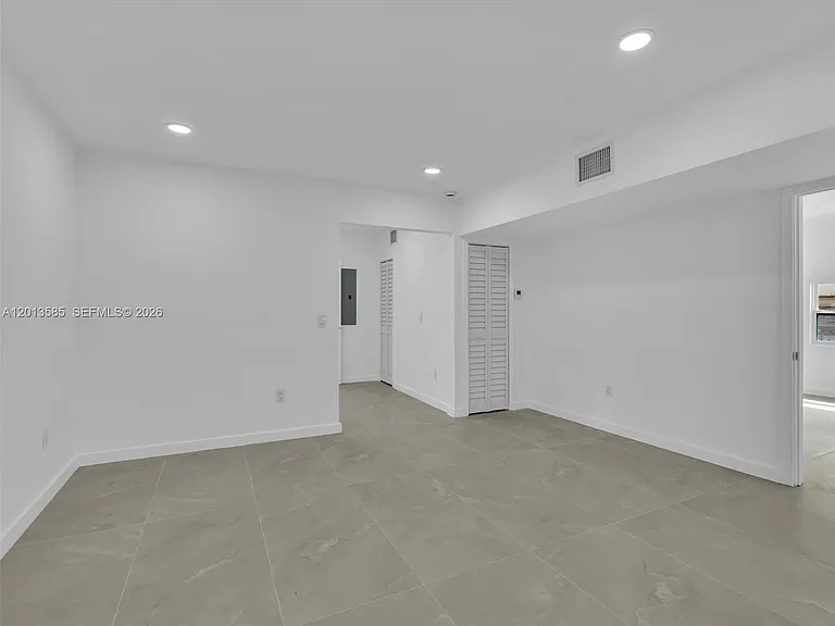107 Central Ave — Photo 12