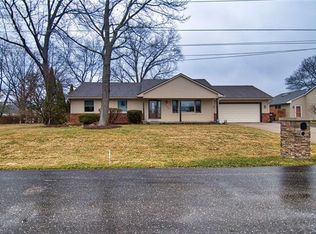 1520 Carpenter Ct, Commerce Township, MI 48390